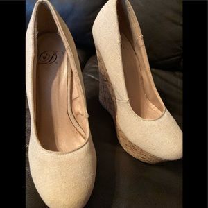Ladies vintage wedges